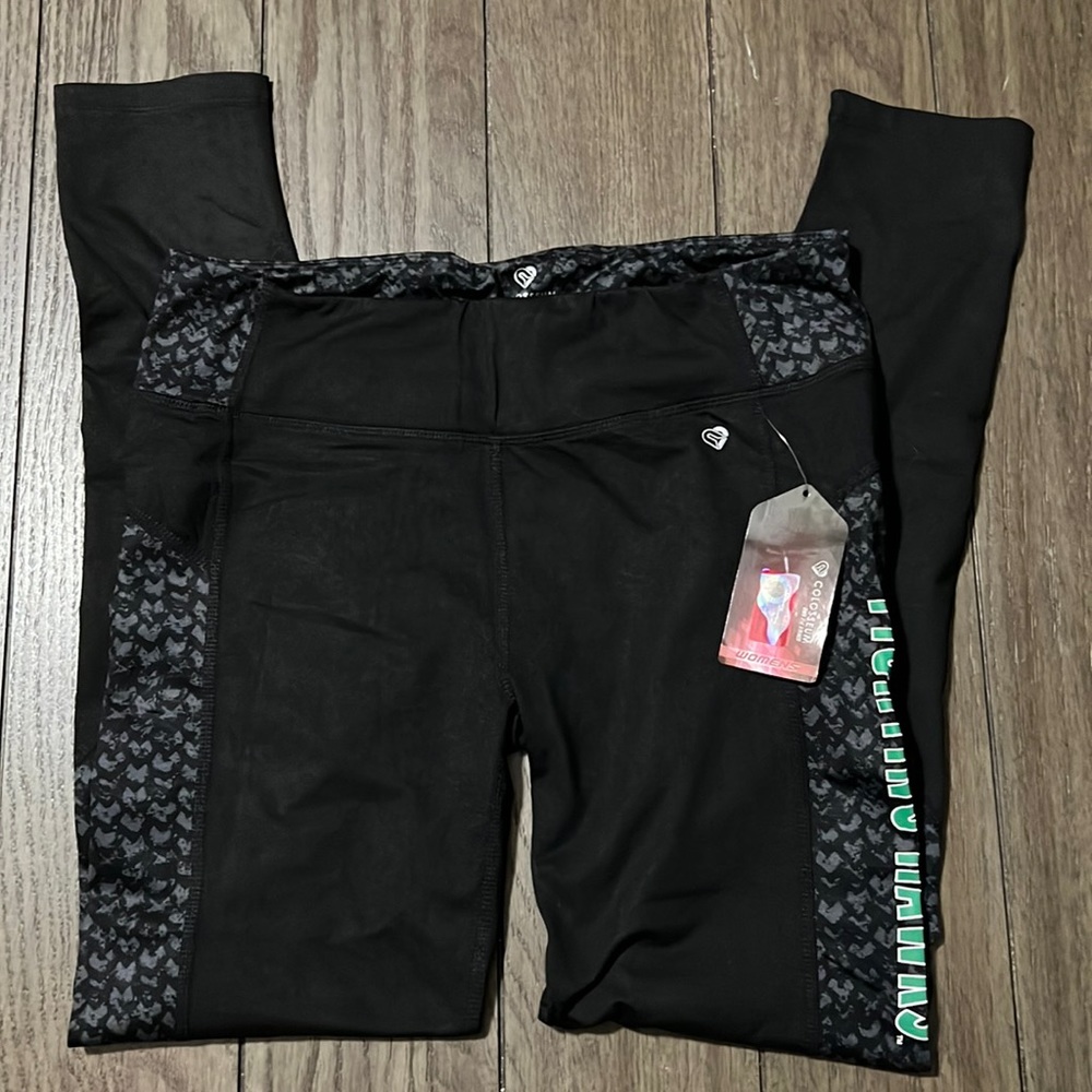 UND leggings